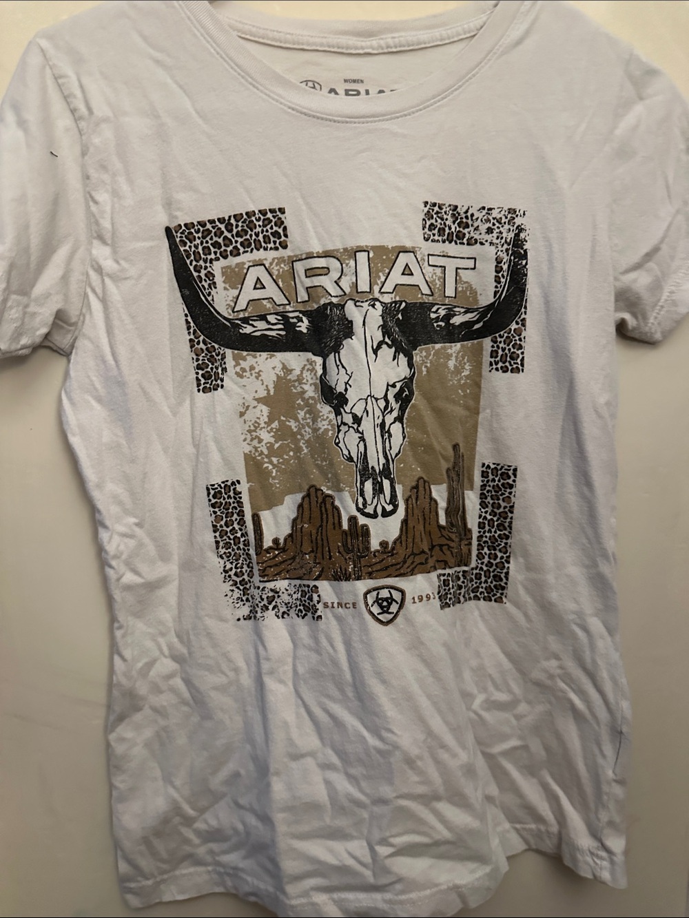 Ariat White Tee with Black and Beige Western Skull Graphic